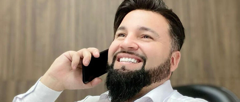 Dom Souza é o atual Secretário Municipal de Comunicação de Ferraz 