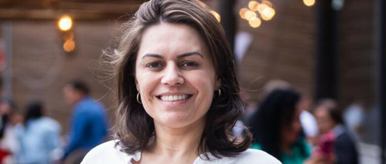 Maildes sempre ligada a questões sociais; coordenou outros projetos