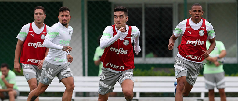 Palmeiras assumiu a ponta da tabela e agora depende apenas de si para ser campeão