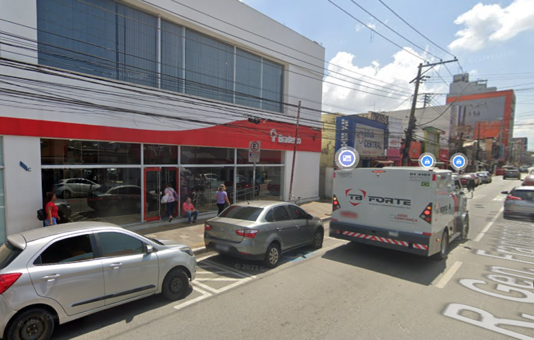 Agência fica na Rua Glicério, 666