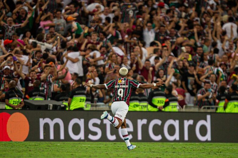 John Kennedy marcou o segundo gol do Fluminense