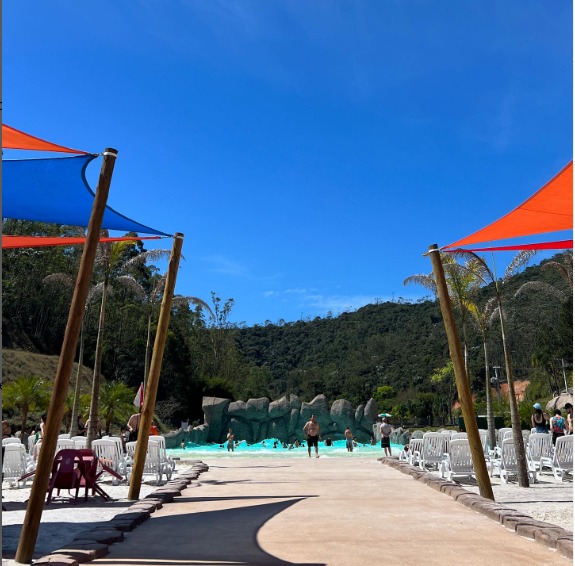 Vale Encantado recebe dupla sertaneja neste fim de semana