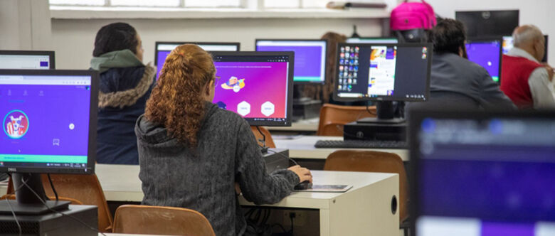 Mogi Conecta Emprego promove dois processos seletivos com mais de 110 vagas disponíveis