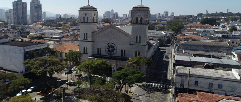 Prefeituras divulgam lista de feriados e pontos facultativos 