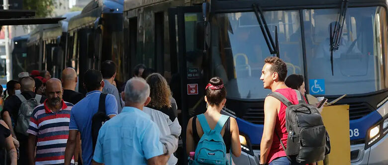 Na Capital Paulista foi implantado o Programa Domingão Tarifa Zero. O benefício vale para todas as linhas