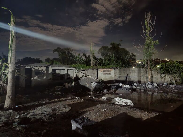 Responsável por descarte de alumínio no Rio Jaguari é autuado em R$ 35 mil