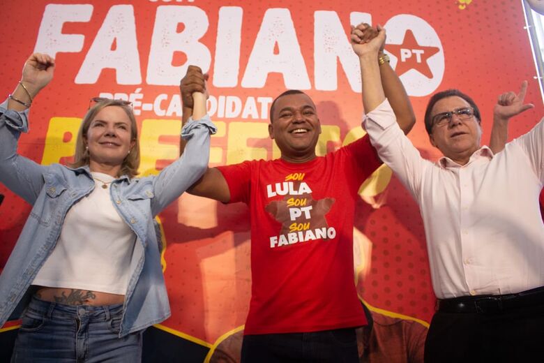 Com Gleisi e Marinho, PT lança Fabiano Soares pré-candidato a Prefeito de Itaquaquecetuba