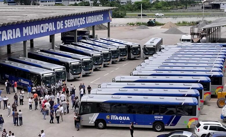 Secretaria de Mobilidade Urbana de Itaquá ganha nova sede e entrega 25 novos ônibus