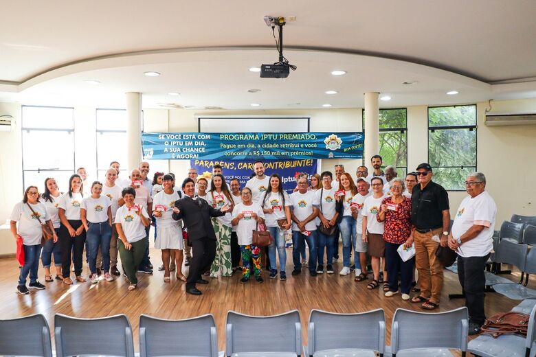 Prefeitura de Ferraz entrega premiação de até R$ 5 mil aos contribuintes em dia com o IPTU Premiado