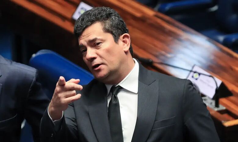 Defesa se manifesta contra cassação do mandato de Moro