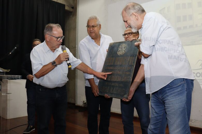 Evento no Cineteatro celebra tombamento do primeiro Paço Municipal de Suzano