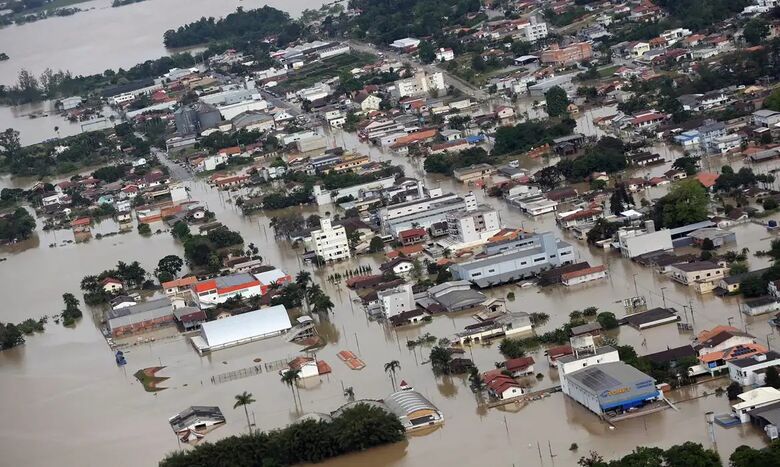 Chuvas causou estragos em Florianópolis, em Santa Catarina