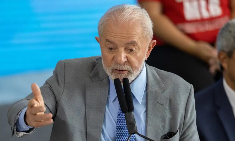 Lula lança programa Acredita