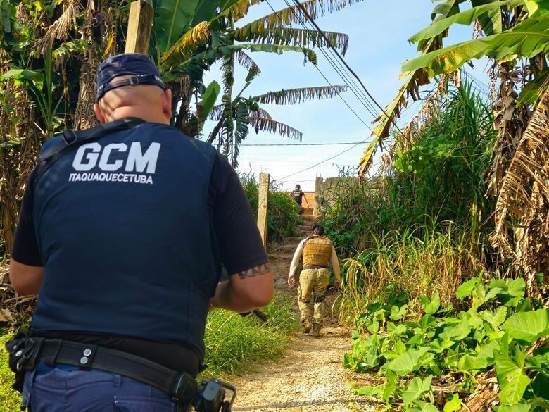GCM de Itaquá e GOE prendem suspeito de tráfico de drogas