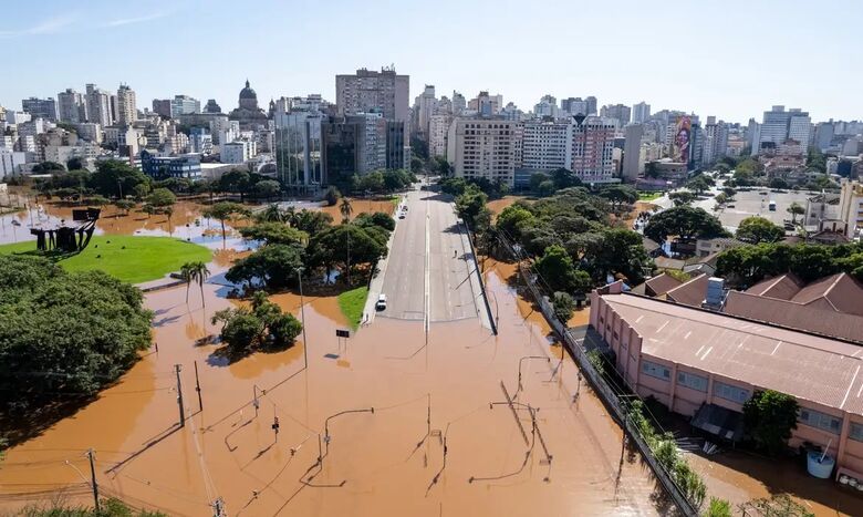 Quase 90% das cidades do RS foram atingidas pelças chuvas