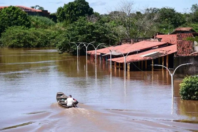 Maranhão também enfrenta fortes enchentes