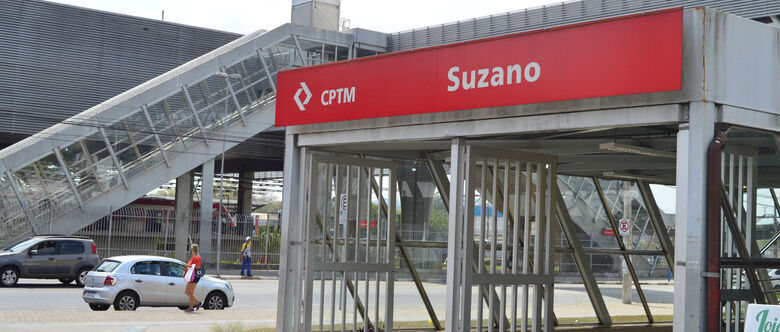 Estação Suzano,, da Linha 11 Coral, da CPTM