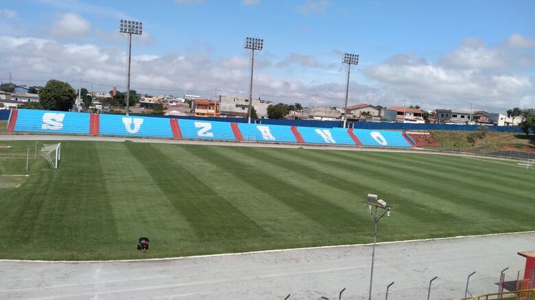 Ecus joga no Suzanão neste domingo