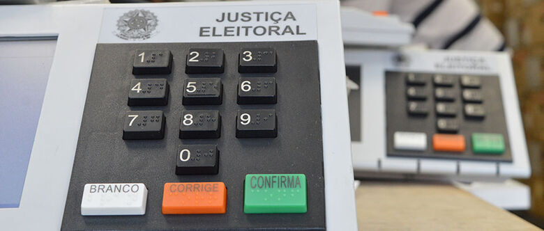 Até agora quatro fizeram registro 