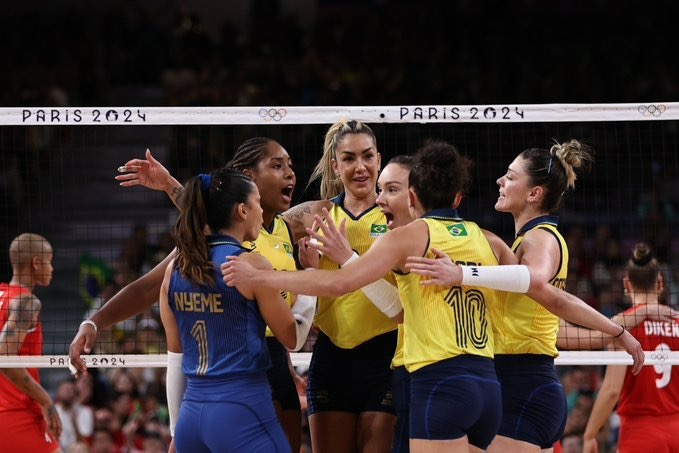 Seleção Brasileira feminina de vôlei derrota Turquia e leva o bronze em Paris