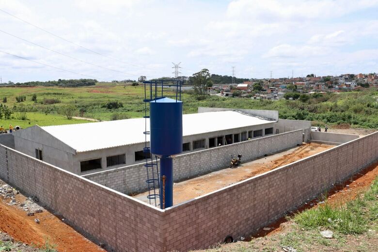 Construção de duas escolas avança e vai gerar mais 750 vagas em Itaquá