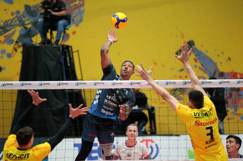 Suzano Vôlei joga em casa pela Superliga neste sábado