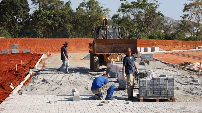 Próximos passos para a obra envolvem a pavimentação do viário