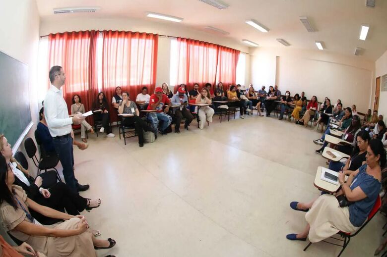 Saúde realiza seminário com USP sobre pessoas em situação de rua