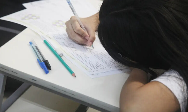 Mais da metade dos estudantes não tem noções básicas de matemática