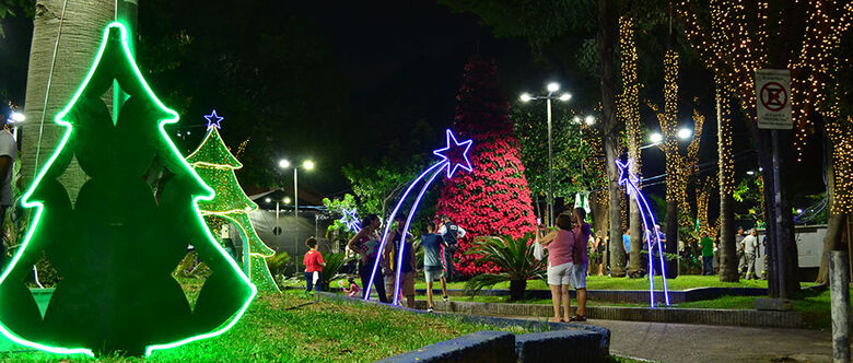 Acender das luzes de Natal acontece quarta em Suzano