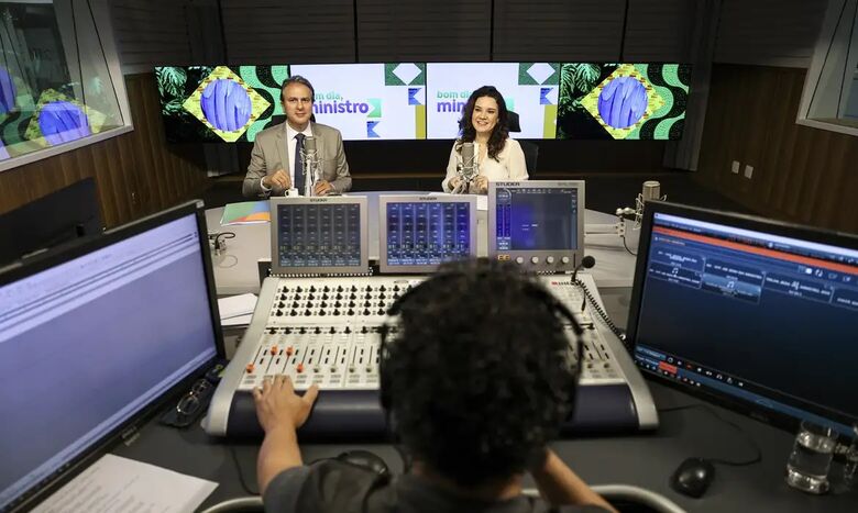 Camilo Santana deu informação durante programa Bom Dia, Ministro