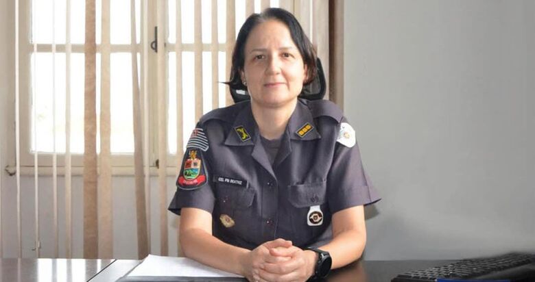 oronel Beatriz de Assis Bastos Morassi é a nova comandante do  CPAM-12