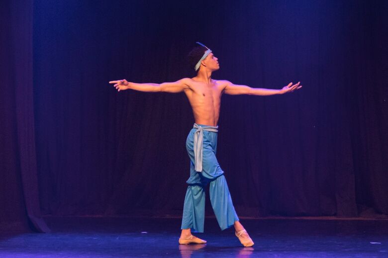 Projeto Transversal oferece 15 bolsas integrais para formação profissional em dança