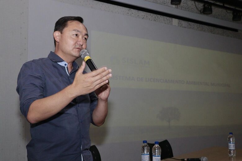 Secretário André Chiang ressaltou que Suzano tem um extenso território de proteção ambiental, cobrindo cerca de 80% do município