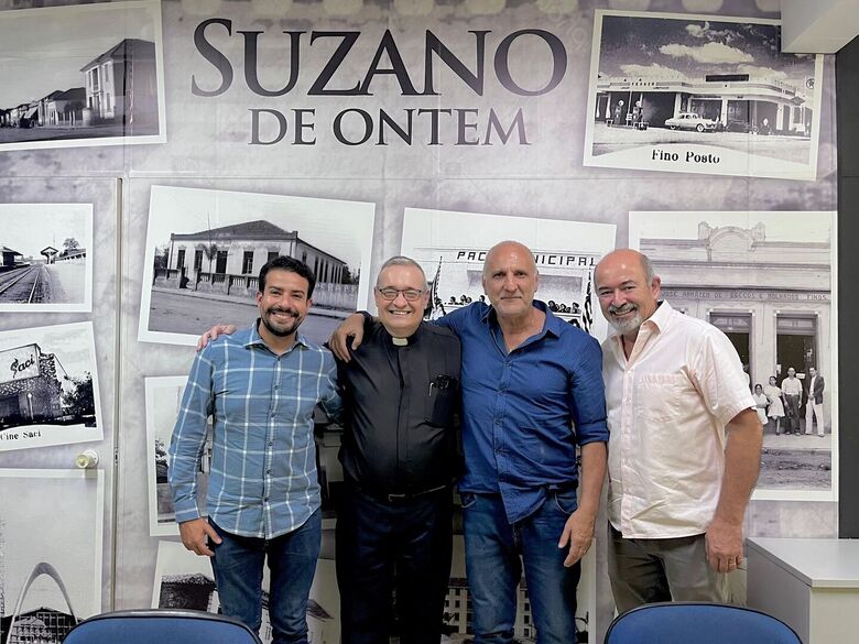 Marcio Malt participa de reunião para tratar da festa e da inauguração de memorial a padroeira