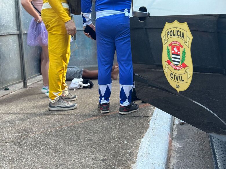 Agentes infiltrados na festa monitoraram a atuação de grupos suspeitos