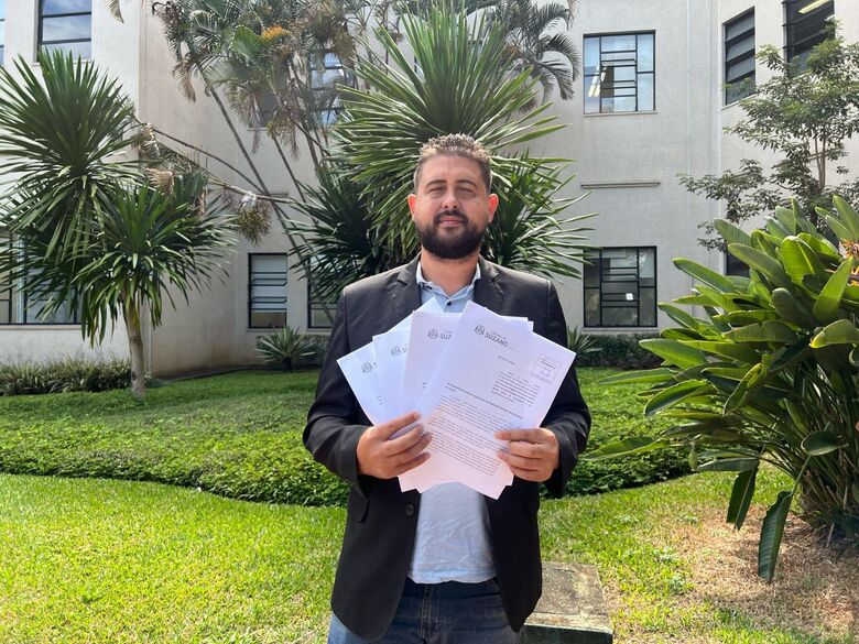 André Dourado vai ao Palácio dos Bandeirantes protocolar pedidos de limpeza e desassoreamento