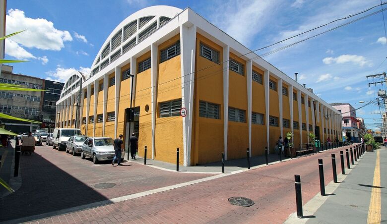 Os serviços essenciais funcionarão durante o feriado