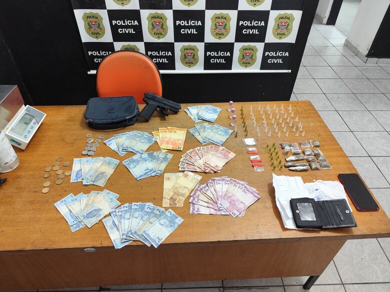 Dupla é presa pela GCM por tráfico e receptação no Jardim Dona Benta