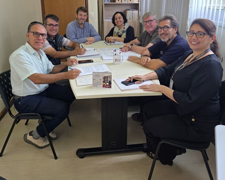 Implantação de asfalto ecológico é tema de estudo entre Prefeitura de Suzano e UniPiaget