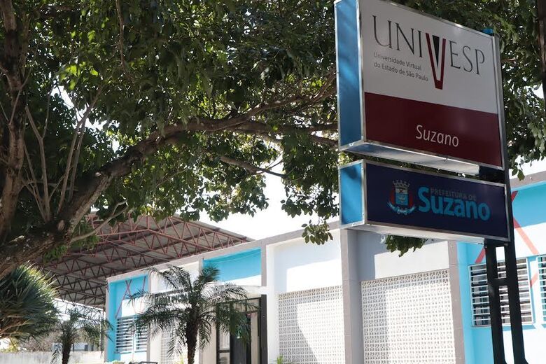 Univesp em Suzano recebe 404 inscrições para o vestibular 2025
