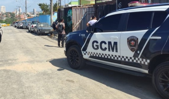 A GCM foi acionado por moradores locais