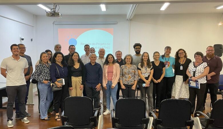 Reunião debate programa para habitação de interesse social