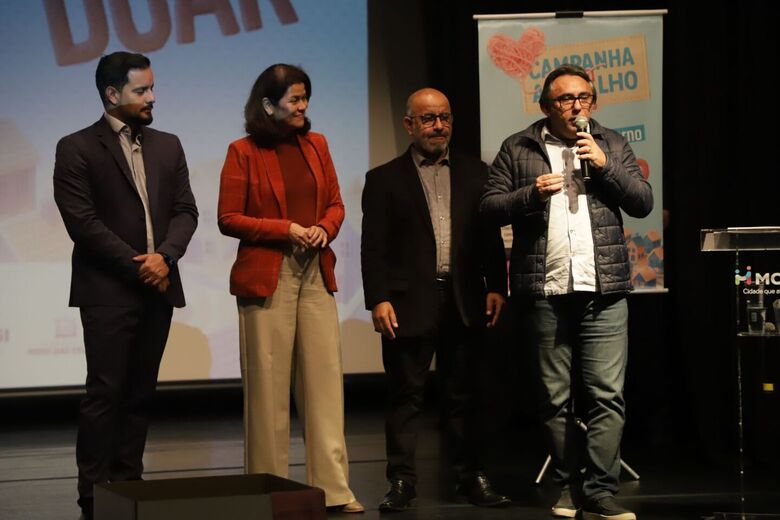 Câmara de Mogi participa de lançamento da 'Campanha do Agasalho 2025'