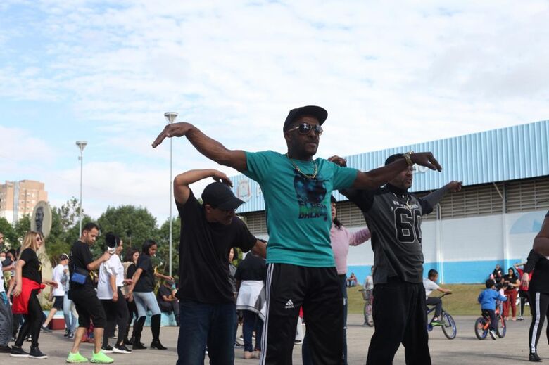 Parque Max Feffer recebe 'Flashback no Parque' neste domingo