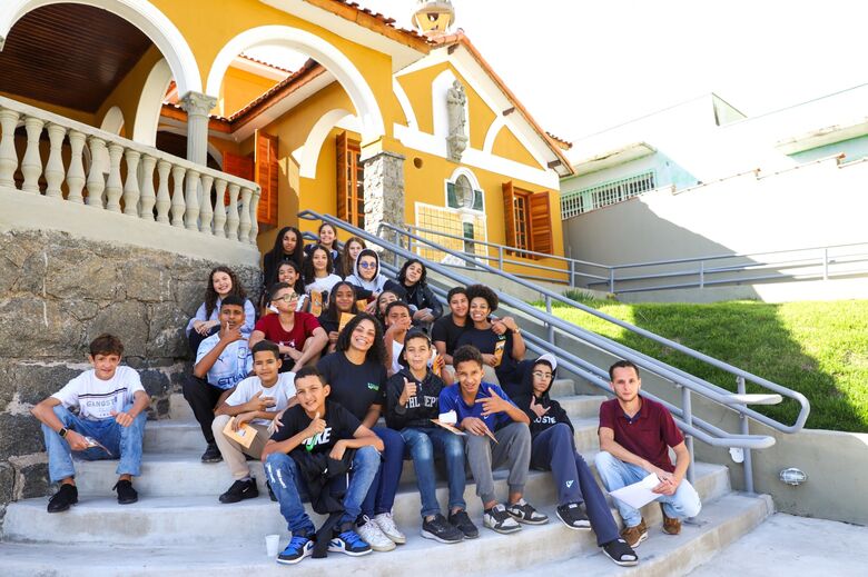 A mostra segue até 28 de maio, com visitação gratuita, de terça a sábado, das 09 às 16 horas