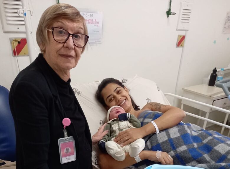 Às 1h20 deste domingo (11/05/25), veio ao mundo, com 3,88 quilos, Eduardo