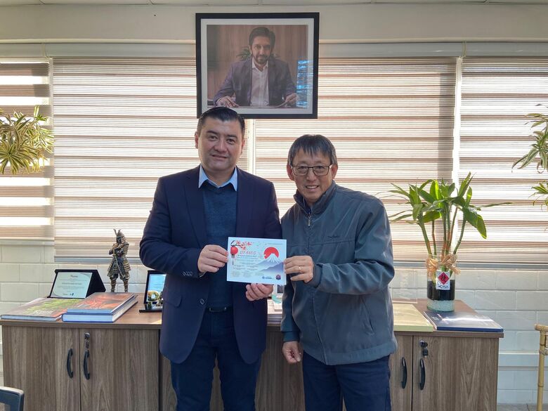 Ashiuchi recebe convite para solene dos 117 anos da Imigração Japonesa