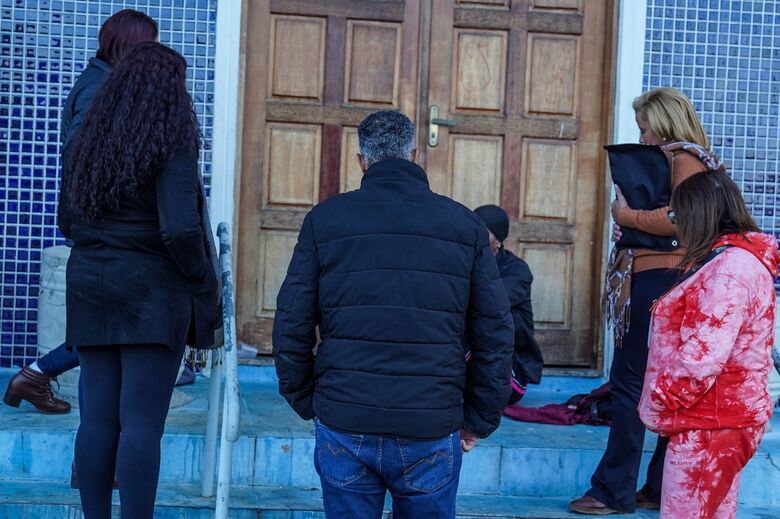 Secretaria de Assistência Social de Ferraz realiza mais uma ação de combate ao frio