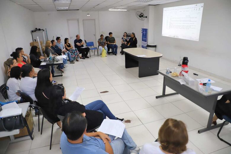 Saúde alinha estratégias para ampliar 'Programa Saúde na Escola'